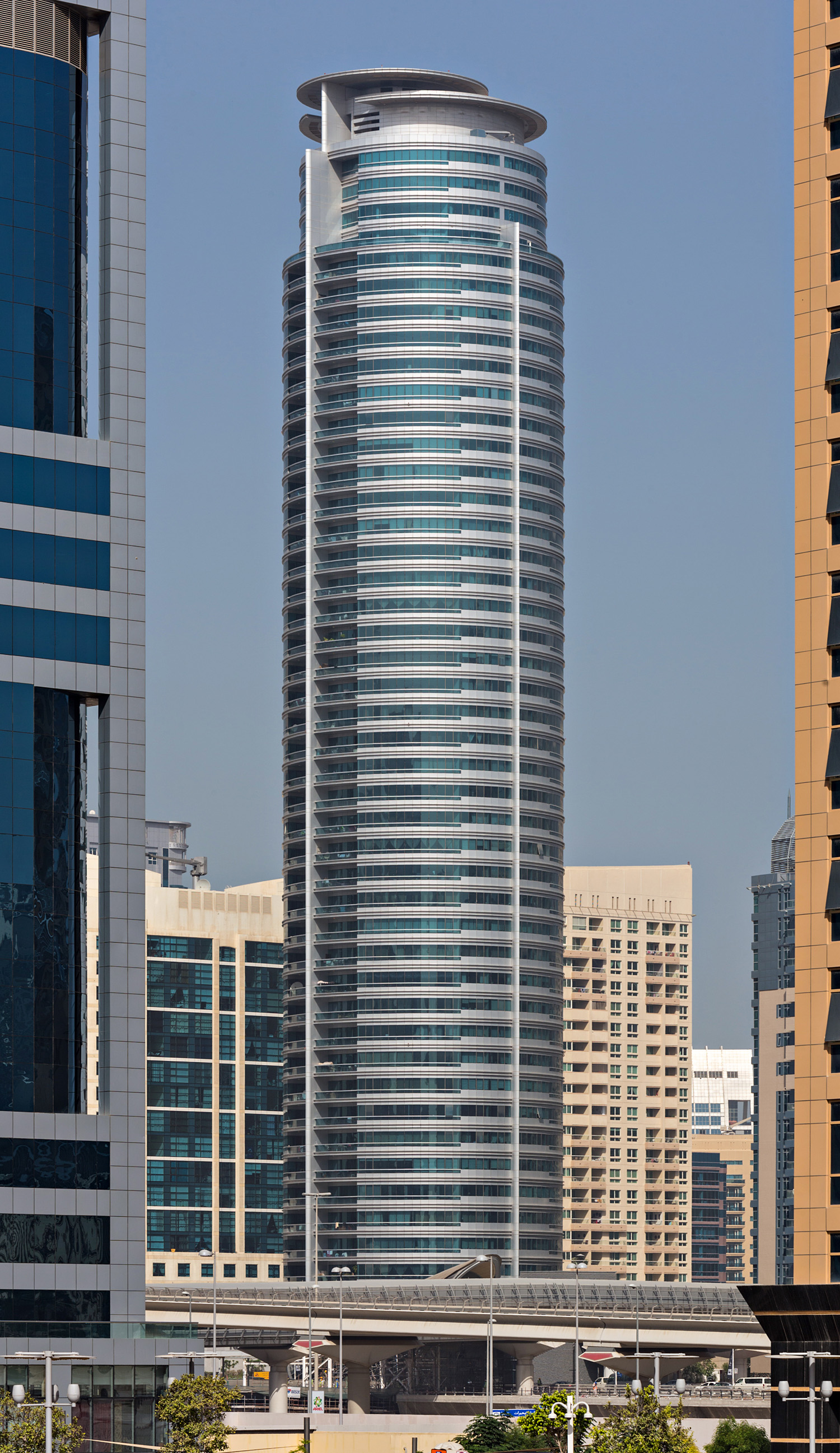 Horizon Tower, Dubai - View from the Jumeirah Lake Towers. © Mathias Beinling
